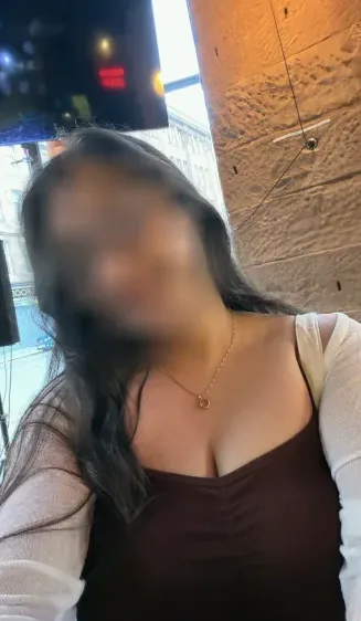 Alma, 24