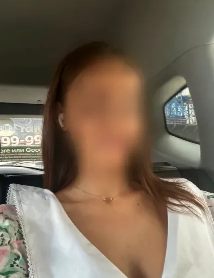 Anne, 35