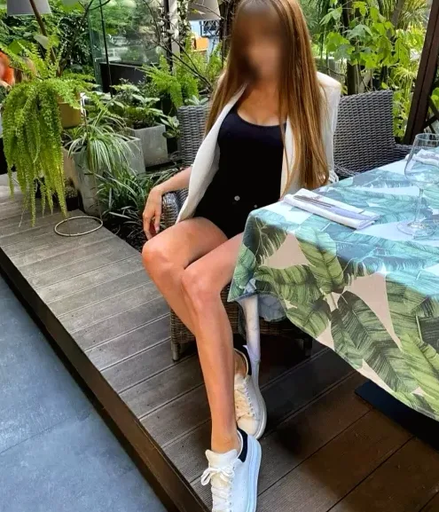 Asta, 29