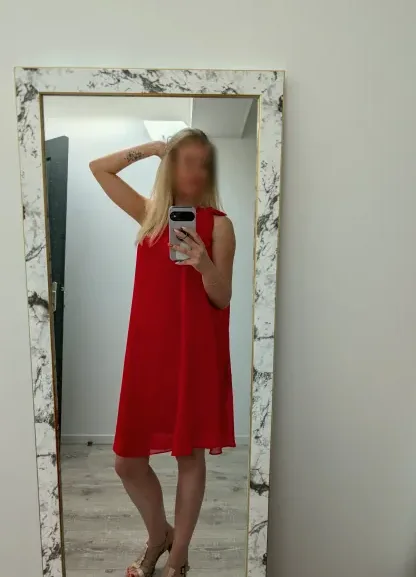 Astrid, 30
