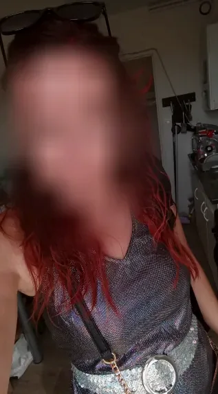 Esther, 39