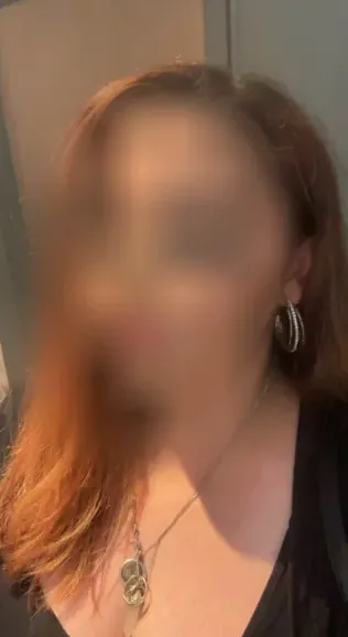Fatima, 24