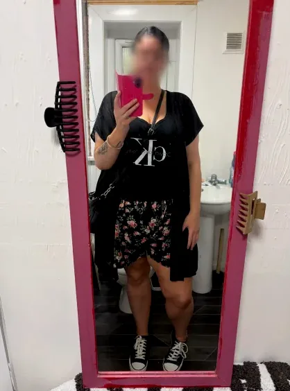 Marianne, 37