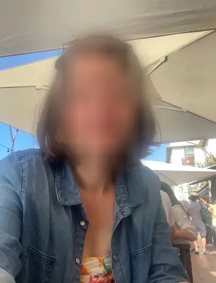 Nicoline, 34
