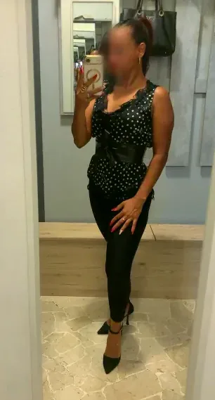 Sana, 36