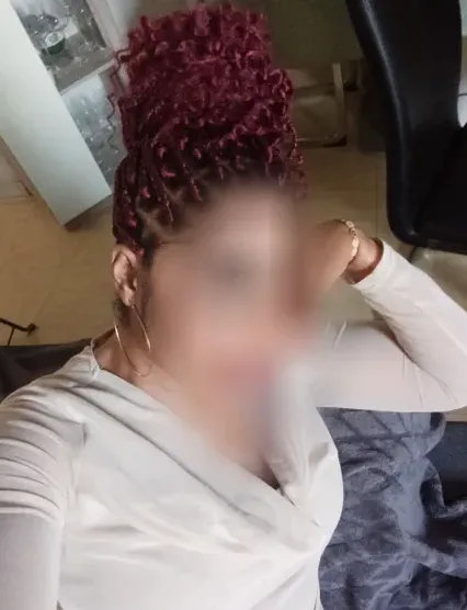 Winnie, 36